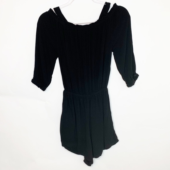 SUBDUED Black Flowy Shorts Romper Cut Out Shoulder - Picture 2 of 9